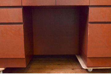 中古　オーダー家具　重厚な佇まいが魅力的な両袖デスク(机、ワークデスク、在宅用、在宅ワーク用)(定価約70万円)(R-074238)