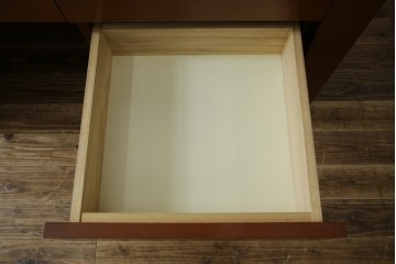 中古　オーダー家具　重厚な佇まいが魅力的な両袖デスク　定価約70万円相当　(R-074238)