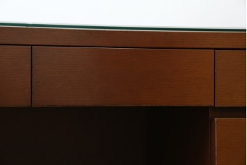 中古　オーダー家具　重厚な佇まいが魅力的な両袖デスク　定価約70万円相当　(R-074238)