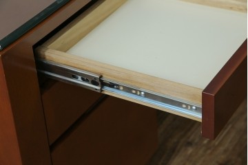 中古　オーダー家具　重厚な佇まいが魅力的な両袖デスク　定価約70万円相当　(R-074238)