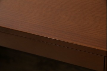 中古　オーダー家具　重厚な佇まいが魅力的な両袖デスク　定価約70万円相当　(R-074238)