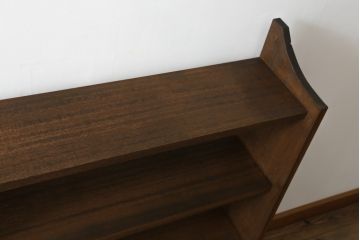 和製アンティーク　シンプルなデザインがお部屋に取り入れやすい横長本棚(ブックシェルフ、オープンシェルフ、オープンラック、飾り棚、陳列棚、店舗什器)(R-074239)
