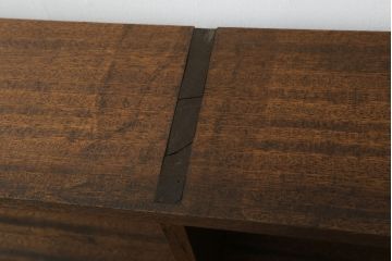和製アンティーク　シンプルなデザインがお部屋に取り入れやすい横長本棚(ブックシェルフ、オープンシェルフ、オープンラック、飾り棚、陳列棚、店舗什器)(R-074239)