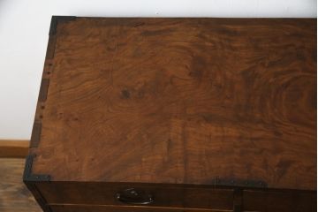 和製アンティーク　上手物!!　三方欅(ケヤキ)材　内部桐材　上品な銅金具の小箪笥(収納箪笥、整理箪笥、引き出し)(R-074240)