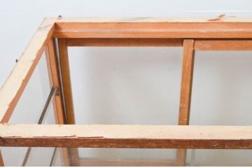 和製ビンテージ　ナラ(楢)材　シンプルなデザインが取り入れやすい木枠のガラスケース(Gケース、カウンターショーケース、ディスプレイケース、コレクションケース、キャビネット、飾り棚、陳列棚、店舗什器、ヴィンテージ)(R-074245)