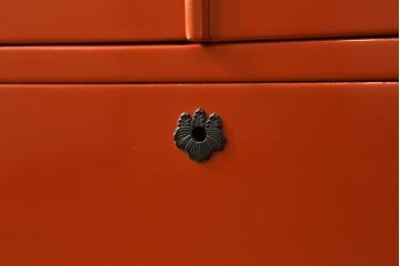 和製アンティーク　艶のある明るい色味が美しい!! 朱色の漆で塗り直された古い総桐箪笥(総桐たんす、衣装箪笥、着物箪笥、収納箪笥、和タンス、引き出し)(R-074261)