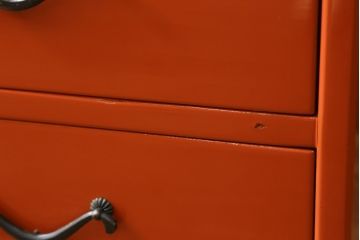 和製アンティーク　艶のある明るい色味が美しい!! 朱色の漆で塗り直された古い総桐箪笥(総桐たんす、衣装箪笥、着物箪笥、収納箪笥、和タンス、引き出し)(R-074261)