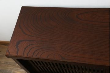 中古　美品　品の良い佇まいで和の空間を引き立てる水屋箪笥サイドボード(食器棚、戸棚、収納棚、キャビネット、ローボード)(R-074262)