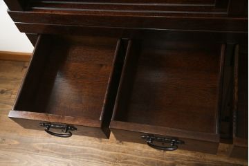 中古　美品!!　広島県　博永家具　松尾博昭作　重厚感ある佇まいが魅力的な五尺水屋箪笥(食器棚、戸棚、収納棚、キャビネット)(R-074263)
