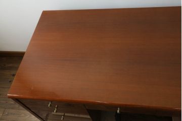 中古　美品!!　高級品　カリモク家具(karimoku)　domani(ドマーニ)　Forza(フォルザ)シリーズ　シンプルなデザインとたっぷりな収納力が魅力の両袖机(ニーホールデスク、プレジデントデスク、ワークデスク、在宅用、在宅ワーク用)(定価約92万円)(R-074270)