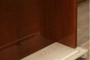 中古　美品!!　高級品　カリモク家具(karimoku)　domani(ドマーニ)　Forza(フォルザ)シリーズ　シンプルなデザインとたっぷりな収納力が魅力の両袖机(ニーホールデスク、プレジデントデスク、ワークデスク、在宅用、在宅ワーク用)(定価約92万円)(R-074270)