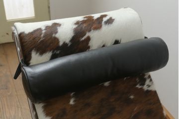 中古　美品!!　イタリア　Cassina(カッシーナ)　Le Corbusier(ル・コルビュジエ)　LC4　スタイリッシュで洗練された大人の空間を演出するシェーズロング(寝椅子、カウチ)(定価約92万円)(R-074275)