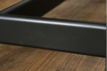 中古　美品!!　イタリア　Cassina(カッシーナ)　Le Corbusier(ル・コルビュジエ)　LC4　スタイリッシュで洗練された大人の空間を演出するシェーズロング(寝椅子、カウチ)(定価約92万円)(R-074275)