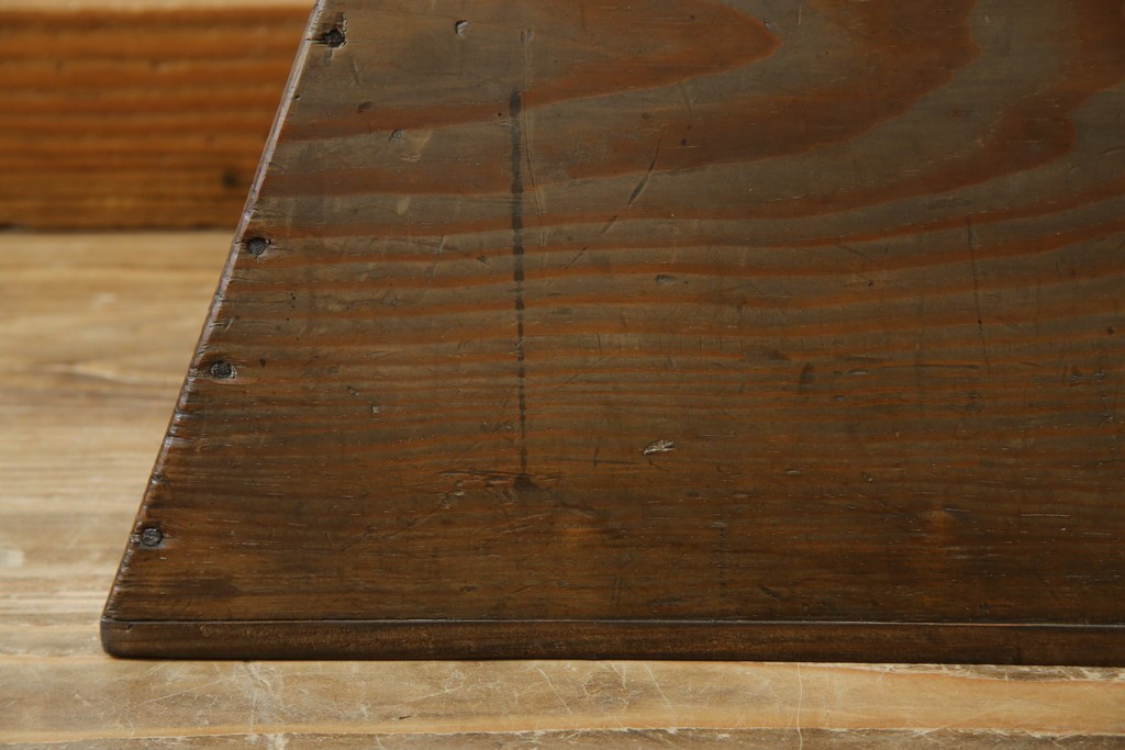 和製アンティーク　松材　古い木が味わい深いシンプルな踏み台　(R-074277)