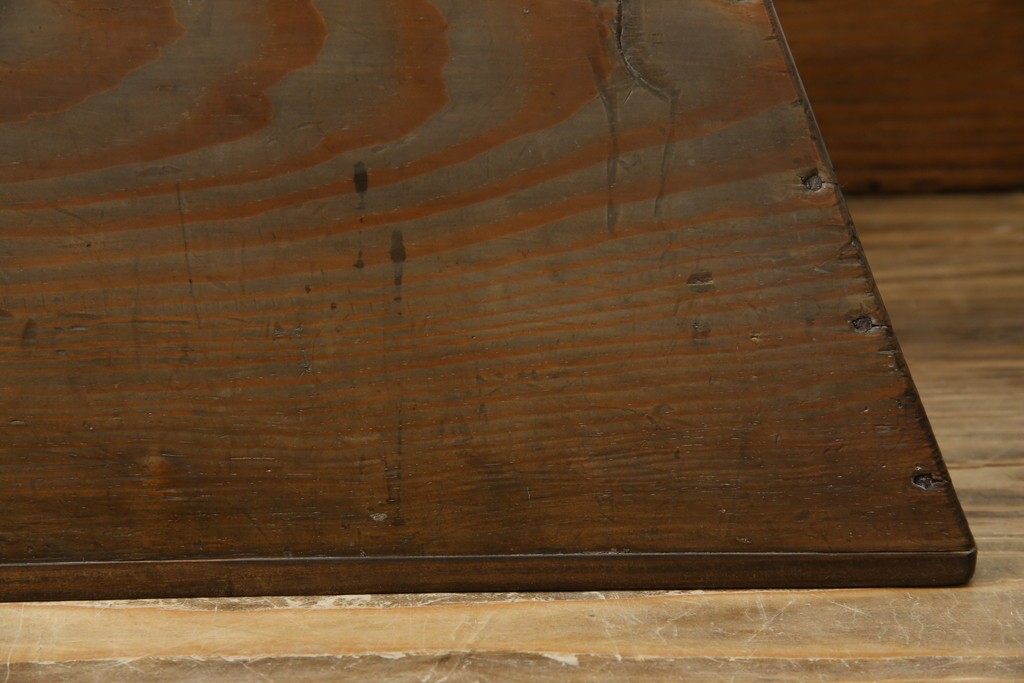 和製アンティーク　松材　古い木が味わい深いシンプルな踏み台　(R-074277)