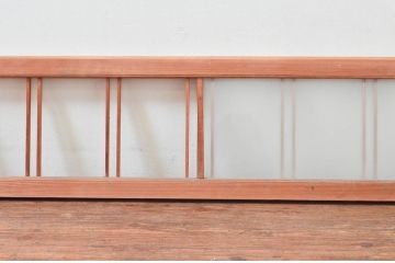 アンティーク建具　明るい木色が上品で優しい雰囲気を醸し出すガラス欄間1枚(明り取り、明かり取り)(R-074283)