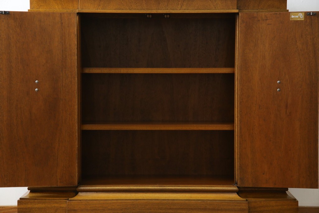 中古　美品　DREXEL HERITAGE(ドレクセルヘリテイジ)　FRANCHESCA(フランチェスカ)　リング取っ手が印象的なキャビネット　(R-074288)