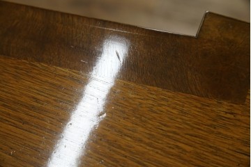 中古　美品　DREXEL HERITAGE(ドレクセルヘリテイジ)　FRANCHESCA(フランチェスカ)　リング取っ手が印象的なキャビネット　(R-074288)