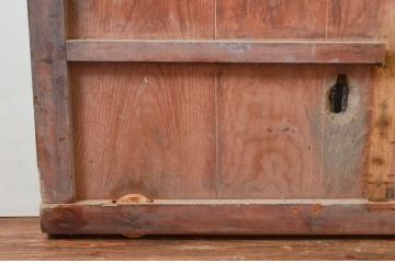アンティーク建具　檜(ヒノキ)材・欅(ケヤキ)材　長い時を経て刻まれた味わいが魅力の格子蔵戸1枚(玄関戸、引き戸)(R-074294)
