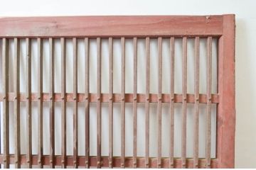 アンティーク建具　古い木味や錆びた金具が時代の流れを感じる格子蔵戸1枚(玄関戸、引き戸)(R-074295)