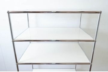 中古　USMハラー(USM Haller)　シンプルなデザインが取り入れやすい鉄製キャビネット(オープンラック、飾り棚、店舗什器)(定価約17万円)(R-074299)