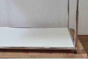 中古　USMハラー(USM Haller)　シンプルなデザインが取り入れやすい鉄製キャビネット(オープンラック、飾り棚、店舗什器)(定価約17万円)(R-074299)
