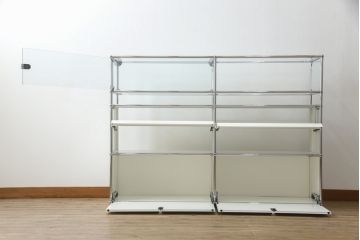 中古　USMハラー(USM Haller)　鍵付きショーケースが魅力の鉄製キャビネット(収納棚、ラック、飾り棚、陳列棚、ガラスケース、店舗什器)(R-074303)