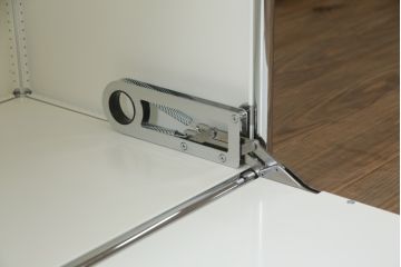 中古　USMハラー(USM Haller)　鍵付きショーケースが魅力の鉄製キャビネット(収納棚、ラック、飾り棚、陳列棚、ガラスケース、店舗什器)(R-074303)