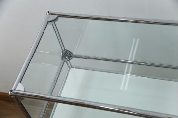 中古　USMハラー(USM Haller)　鍵付きショーケースが魅力の鉄製キャビネット(収納棚、ラック、飾り棚、陳列棚、ガラスケース、店舗什器)(R-074303)