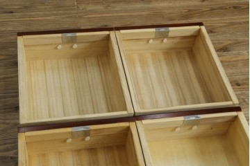 中古　美品!!　四国・高松　飛鳥民芸家具　堂々とした佇まいの欅(ケヤキ)箪笥サイドボード　(R-074304)