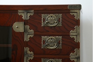 中古　美品!!　四国・高松　飛鳥民芸家具　堂々とした佇まいの欅(ケヤキ)箪笥サイドボード　(R-074304)