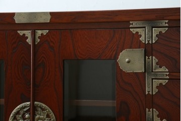 中古　美品!!　四国・高松　飛鳥民芸家具　堂々とした佇まいの欅(ケヤキ)箪笥サイドボード　(R-074304)