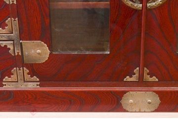 中古　美品!!　四国・高松　飛鳥民芸家具　欅(ケヤキ)箪笥　堂々とした佇まいが魅力的なサイドボード(サイドキャビネット、リビングボード、収納棚、戸棚、引き出し)(R-074304)