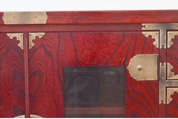 中古　美品!!　四国・高松　飛鳥民芸家具　欅(ケヤキ)箪笥　堂々とした佇まいが魅力的なサイドボード(サイドキャビネット、リビングボード、収納棚、戸棚、引き出し)(R-074304)
