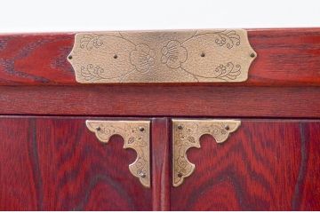 中古　美品!!　四国・高松　飛鳥民芸家具　欅(ケヤキ)箪笥　堂々とした佇まいが魅力的なサイドボード(サイドキャビネット、リビングボード、収納棚、戸棚、引き出し)(R-074304)