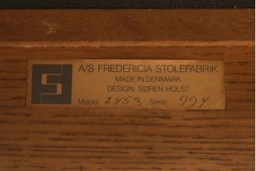 デンマークビンテージ　オーク材　Fredericia(フレデリシア)　SOREN HOLST(ソーレン・ホルスト)　レザー(本革)　3人掛けソファ(三人掛け、トリプルソファ、ヴィンテージ、北欧)(R-074307)