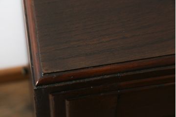 イギリスアンティーク　オーク材　こだわりを感じるデザインが魅力的なアールデコスタイルのサイドボード(サイドキャビネット、収納棚、戸棚、英国)(R-074309)
