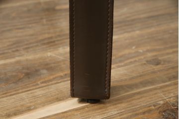 中古　Cassina(カッシーナ)　413　CAB(キャブ)　MARIO BELLINI(マリオベリーニ)　本革(レザー)　シンプルモダンな空間づくりに活躍するアームチェア(ダイニングチェア、椅子、イス)(定価約41万8千円)(R-074317)