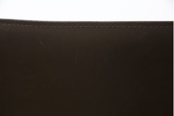 中古　Cassina(カッシーナ)　413　CAB(キャブ)　MARIO BELLINI(マリオベリーニ)　本革(レザー)　シンプルモダンな空間づくりに活躍するアームチェア(ダイニングチェア、椅子、イス)(定価約41万8千円)(R-074317)