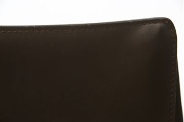 中古　Cassina(カッシーナ)　413　CAB(キャブ)　MARIO BELLINI(マリオベリーニ)　本革(レザー)　シンプルモダンな空間づくりに活躍するアームチェア(ダイニングチェア、椅子、イス)(定価約41万8千円)(R-074317)