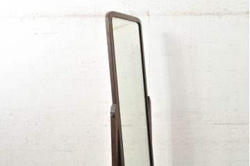 和製アンティーク　指物工芸家具　槐(エンジュ)材　落ち着きのある佇まいが魅力的な姿見(スタンドミラー、鏡台、鏡)(R-074334)