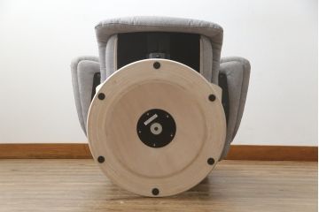 中古　美品　カリモク家具(karimoku)　ザ・ファースト(THE FIRST)　RU72　S+サイズ　くつろぎの空間におすすめのリクライニングチェアとオットマンのセット(リクライニングソファ、リクライナー、1人掛けソファ、アームチェア、回転椅子、フットスツール)(R-074338)