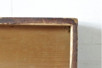 和製アンティーク　江戸期　時代の流れを感じさせる風合いが味わい深い引き出し付きの小さな長持(トランク、収納箱)(R-074342)