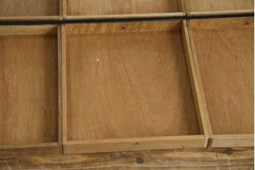 和製アンティーク　ナラ材　昔懐かしい雰囲気漂うレコードケース　(R-074352)