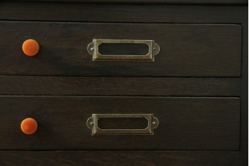 和製アンティーク　ナラ材　昔懐かしい雰囲気漂うレコードケース　(R-074352)