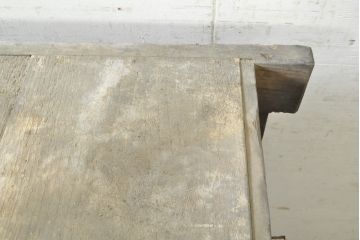 和製アンティーク　四尺　透かしが魅力的な水屋箪笥サイドボード(サイドキャビネット、茶棚、茶箪笥、収納棚、戸棚、食器棚、店舗什器)(R-074357)