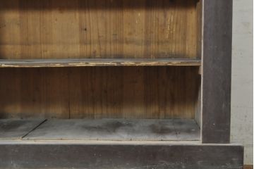 和製アンティーク　四尺　横桟引き戸が魅力的な水屋箪笥サイドボード(サイドキャビネット、茶棚、茶箪笥、収納棚、戸棚、食器棚、店舗什器)(R-074358)