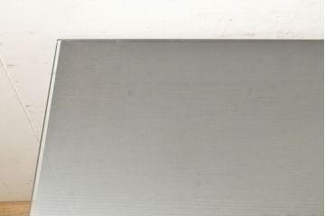 中古　Cassina(カッシーナ)　Hannes Wettstein(ハンス・ウェッツスタイン)デザイン　363 M.I.R. ミール　ガラス天板付き　シンプルながら洗練されたデザインが魅力のダイニングテーブル(4人掛け、6人掛け、食卓)(R-074359)