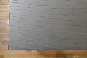 中古　Cassina(カッシーナ)　Hannes Wettstein(ハンス・ウェッツスタイン)デザイン　363 M.I.R. ミール　ガラス天板付き　シンプルながら洗練されたデザインが魅力のダイニングテーブル(4人掛け、6人掛け、食卓)(R-074359)