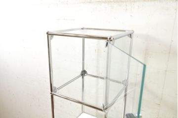 中古　USMハラー(USM Haller)　鍵付きショーケースが魅力の鉄製キャビネット(収納棚、オープンラック、飾り棚、陳列棚、ガラスケース、店舗什器)(R-074362)
